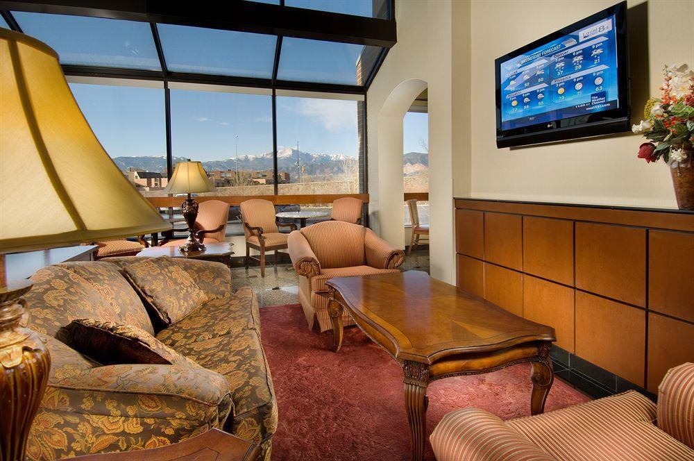 La Quinta By Wyndham Colorado Springs North Hotel Interior foto